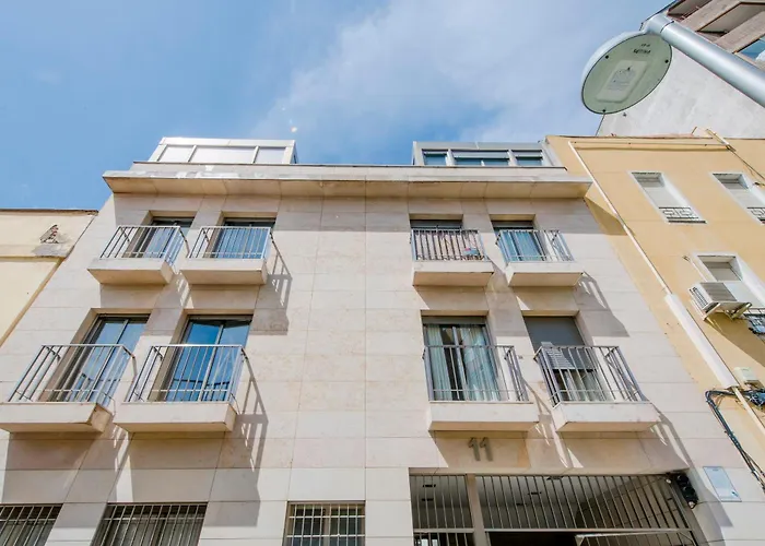 Smart Apt Para 6 En Adrian Pulido Con Parking