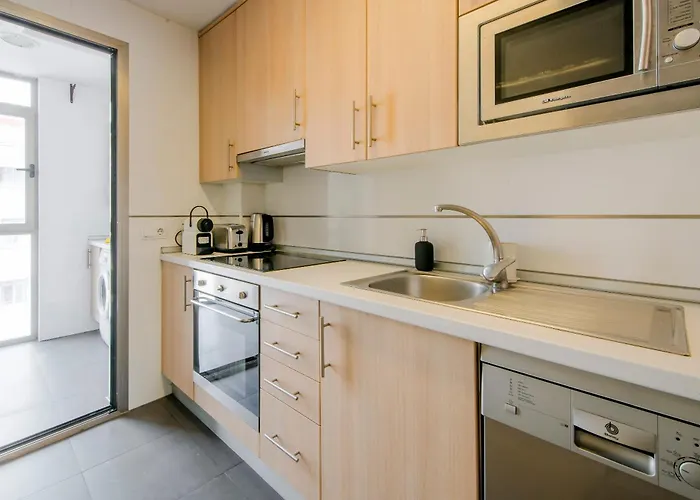 Smart Apt Para 6 En Adrian Pulido Con Parking